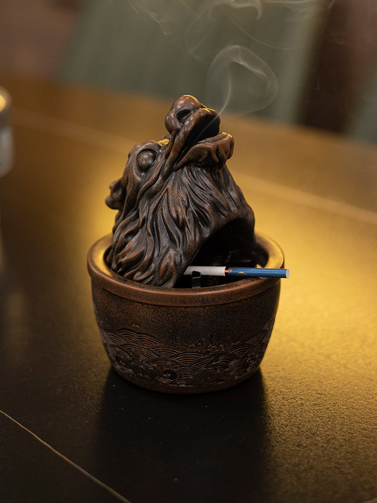 Classical Mythical Beast Spitting Smoke Ashtray, Personalized Decorative Ornaments