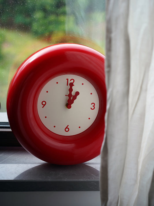 Beautiful Red Donut Art Wall Clock, Living Room Decoration Ideas