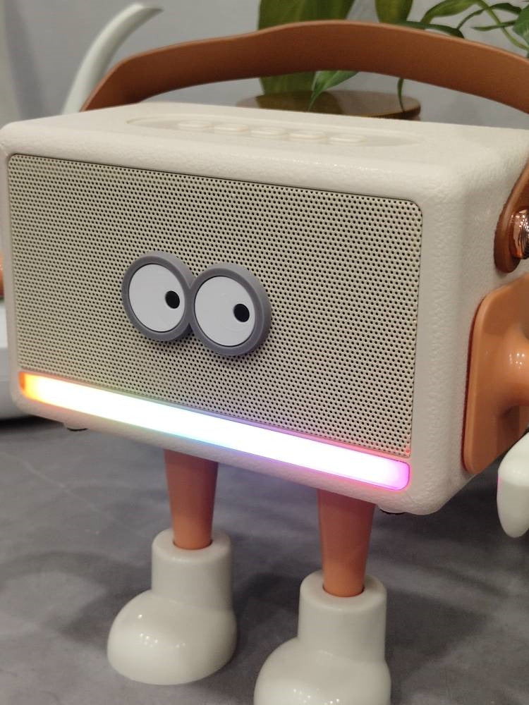 Big-eyed Doll Bluetooth Speaker with Ambient Light,Creative Gift