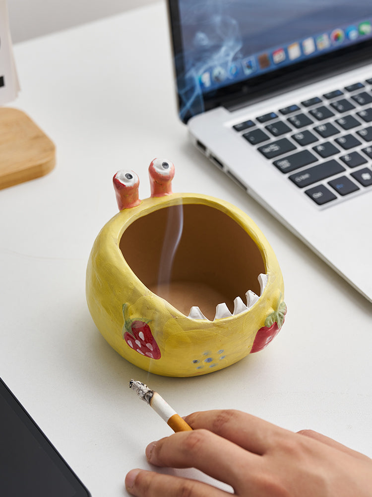 Big Mouth Monster Ceramic Ashtray, Amazing Art Decor