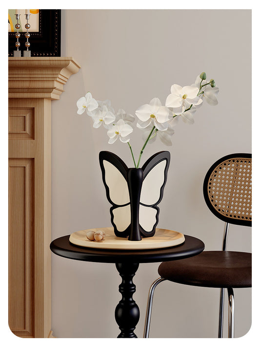 Butterfly Design Decorative Vase: Charming and Sophisticated Home Decoration