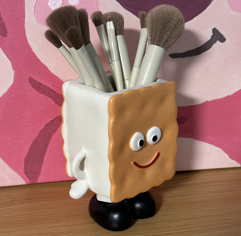 Funny Cartoon Big Eyes Desktop Decoration Storage, Office Pen Holder