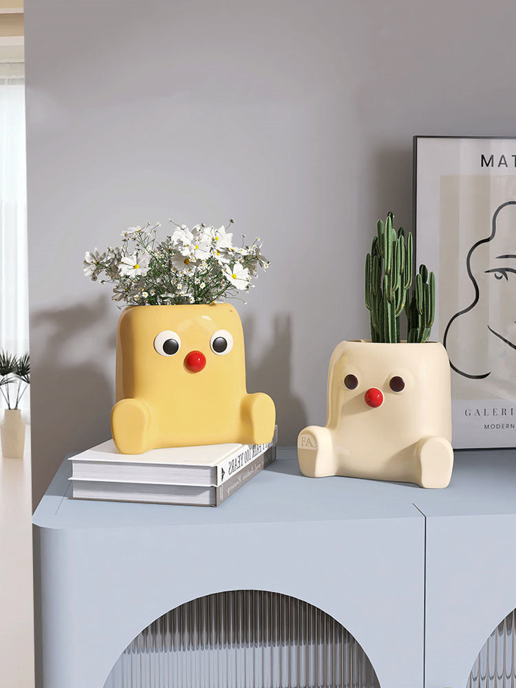 Ceramic Red-Nose Cartoon Planter: Cute Office Pen Holder