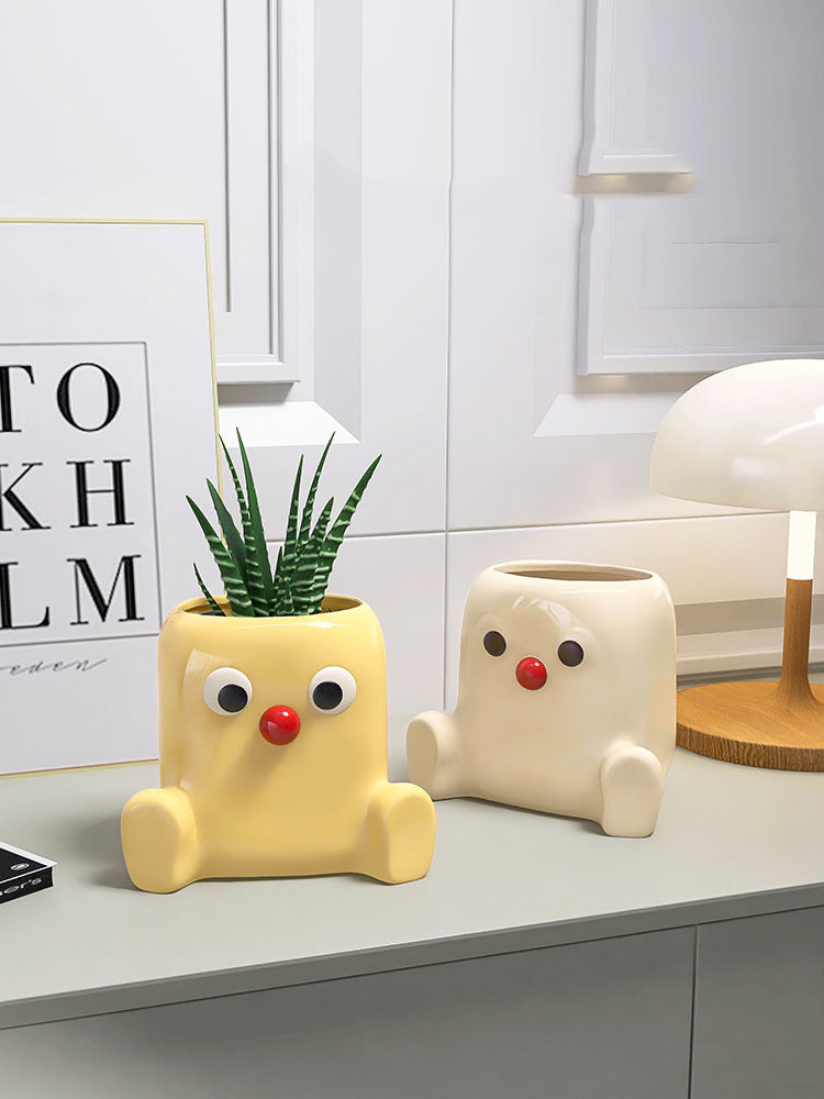 Ceramic Red-Nose Cartoon Planter: Cute Office Pen Holder