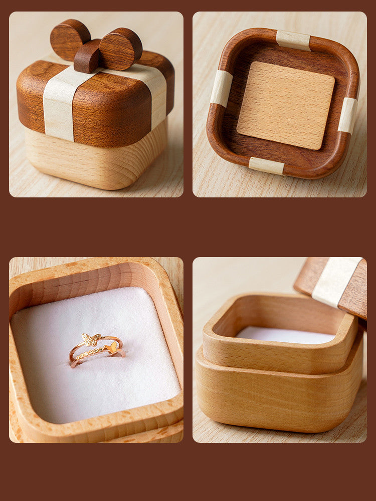 Charming Gift Box Style Wooden Ring Holder: Sophisticated Jewelry Storage