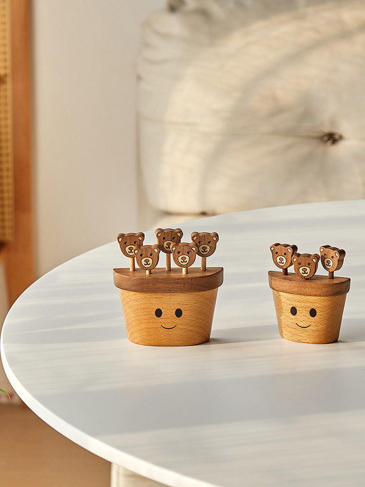 Charming Wooden Bear Fruit Forks with Smiley Face Stand,Fridge Magnets