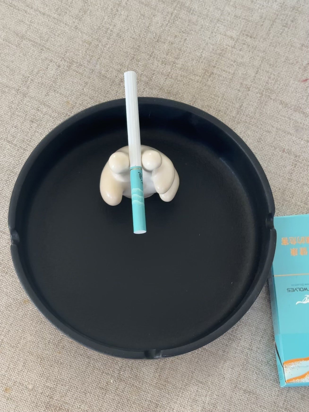 Cigarette-Shaped Ashtray Held Between Fingers, Funny Desktop Organization