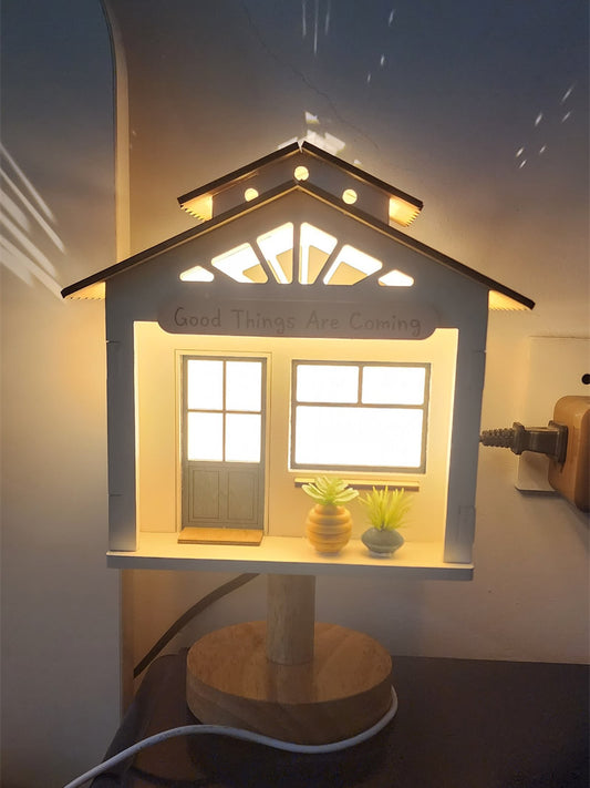 Creative Little Tree House Lamp, Artistic Decorative Night Light, Unique Gift