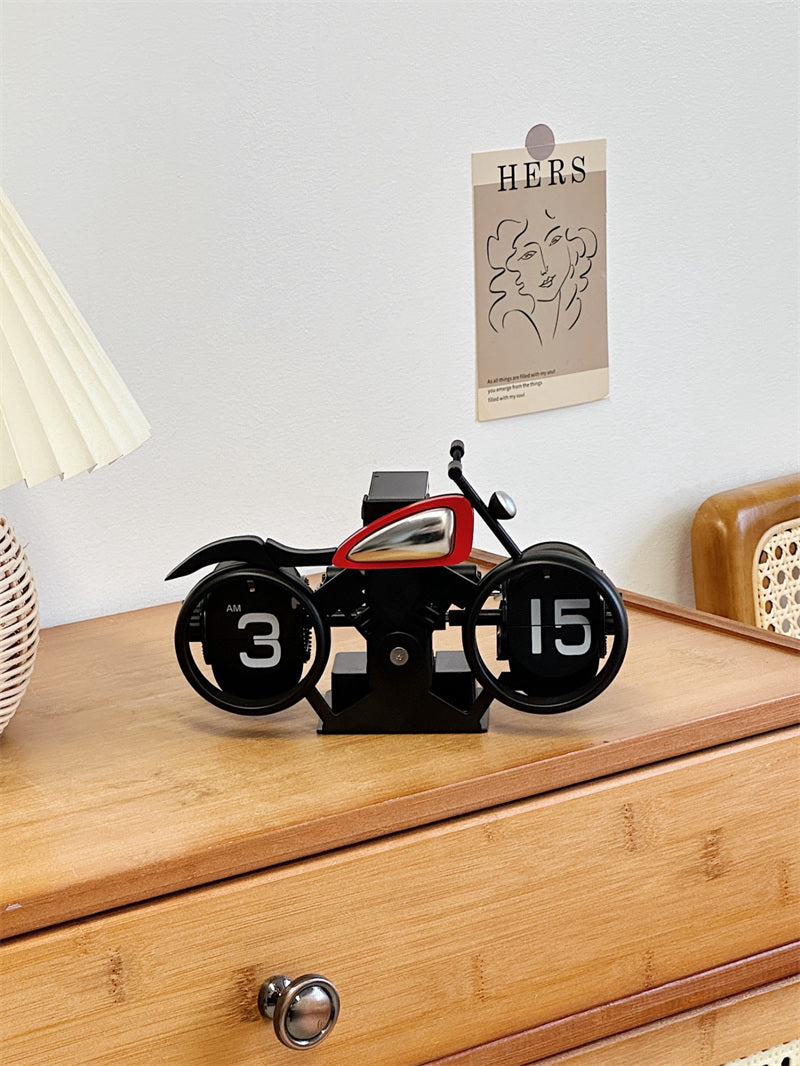 Creative Motorcycle Flip Clock: Unique Desk Timepiece