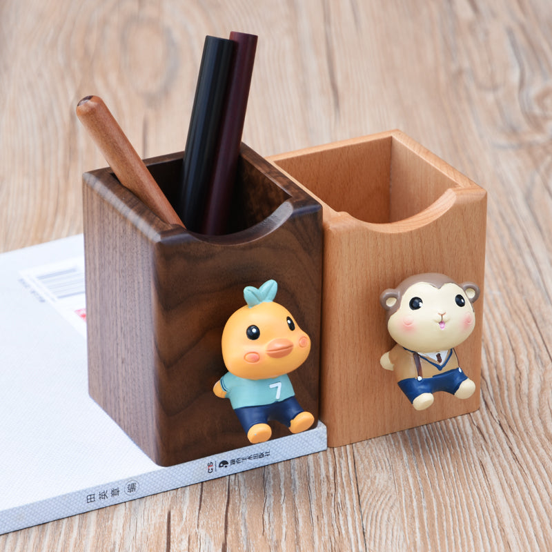 Creative Small Animal  Wooden Pen Holder, Unique Decoration