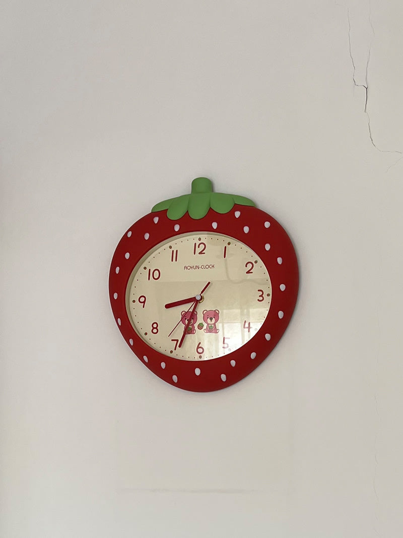 Cute Strawberry Wall Clock, Children'S Room Girls Room Decoration Ideas