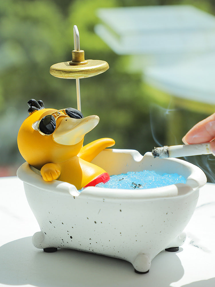 Duck Ashtray Bathing In Bathtub, Quirky Desktop Decoration Gift