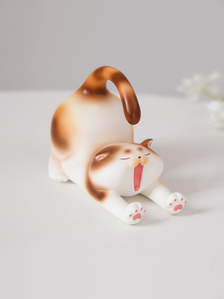 Exquisite Ceramic Sleeping Cat Phone Stand: Cute Desktop Ornaments