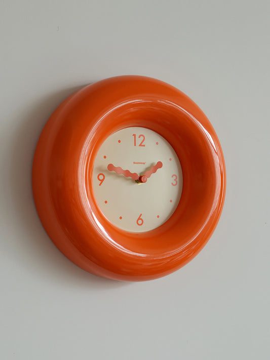 Exquisite Jelly Orange Round Art Silent Wall Clock