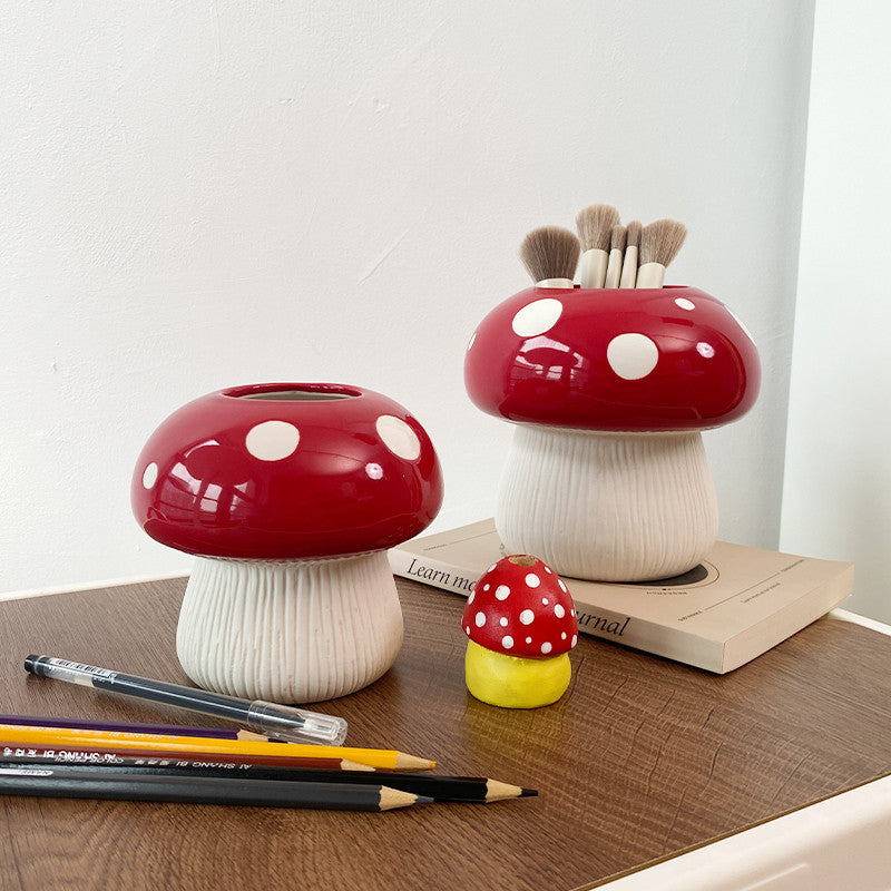 Exquisite Mushroom Ceramic Pen Holder, Creative Desk Organization