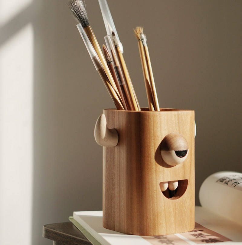 Fun One-Eyed Animal Wooden Pen Holder For Desktop Storage,Personalized Gift