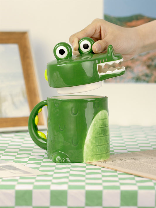 Green Crocodile Mug: Fun and Whimsical Coffee Cup