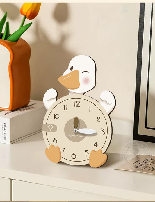 Hardworking Duck Desktop Decoration Clock