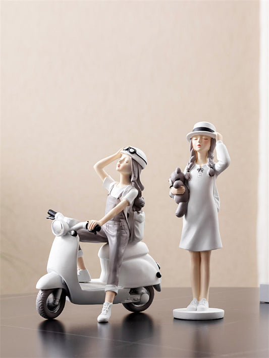 Modern Art Little Girl Statue - Elegant Desktop Ornament,Beautiful Gifts