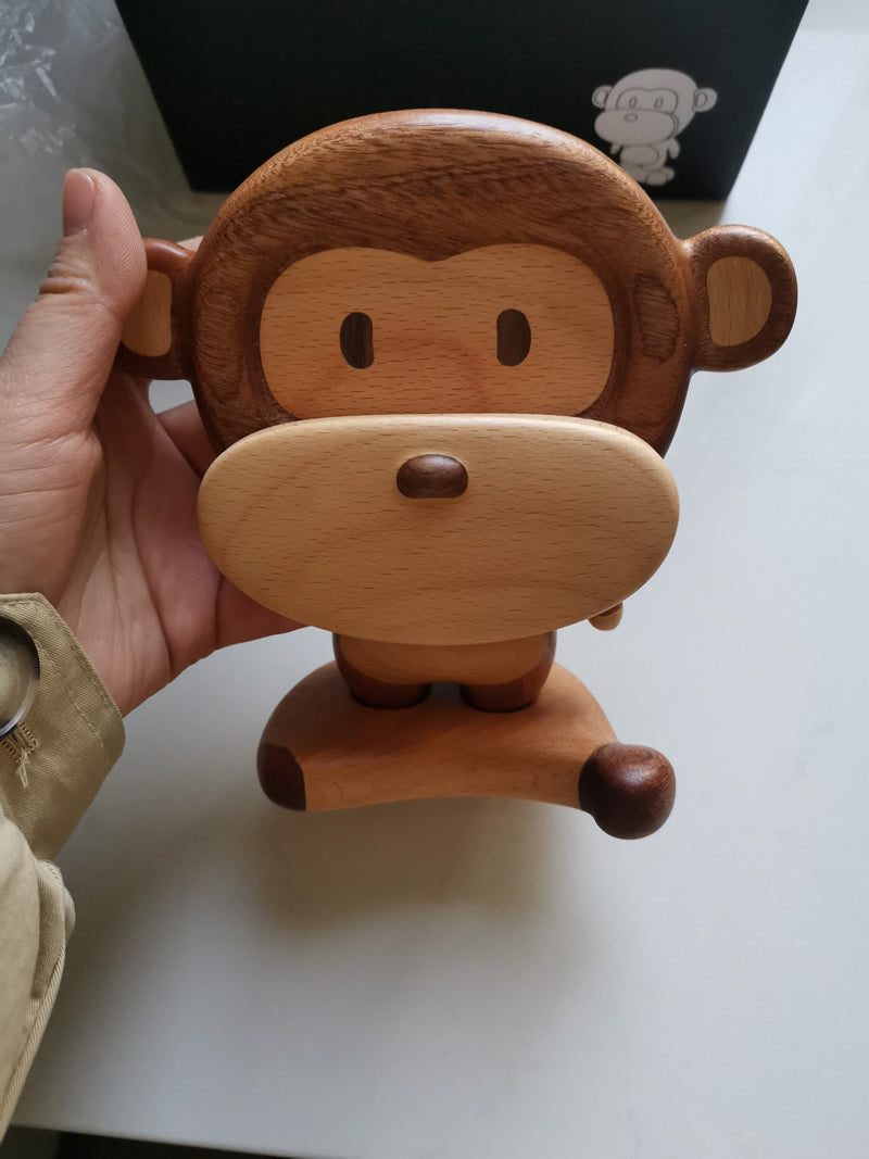 Naughty Monkey Wooden Phone Holder, Decorative Small Ornaments, Creative Gifts