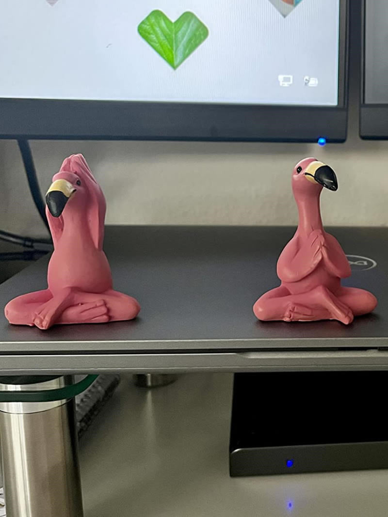 Pink flamingo practicing yoga desktop ornaments 3pc