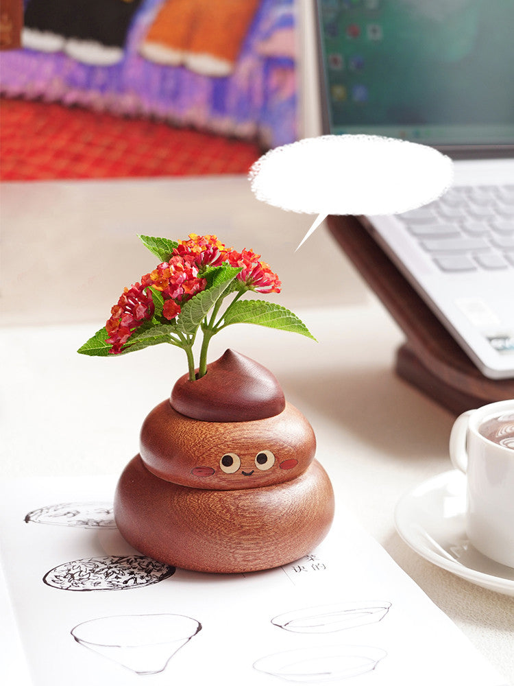 Quirky Wooden Poop Shaped Mini Vase: Fun and Unique Decor Accent