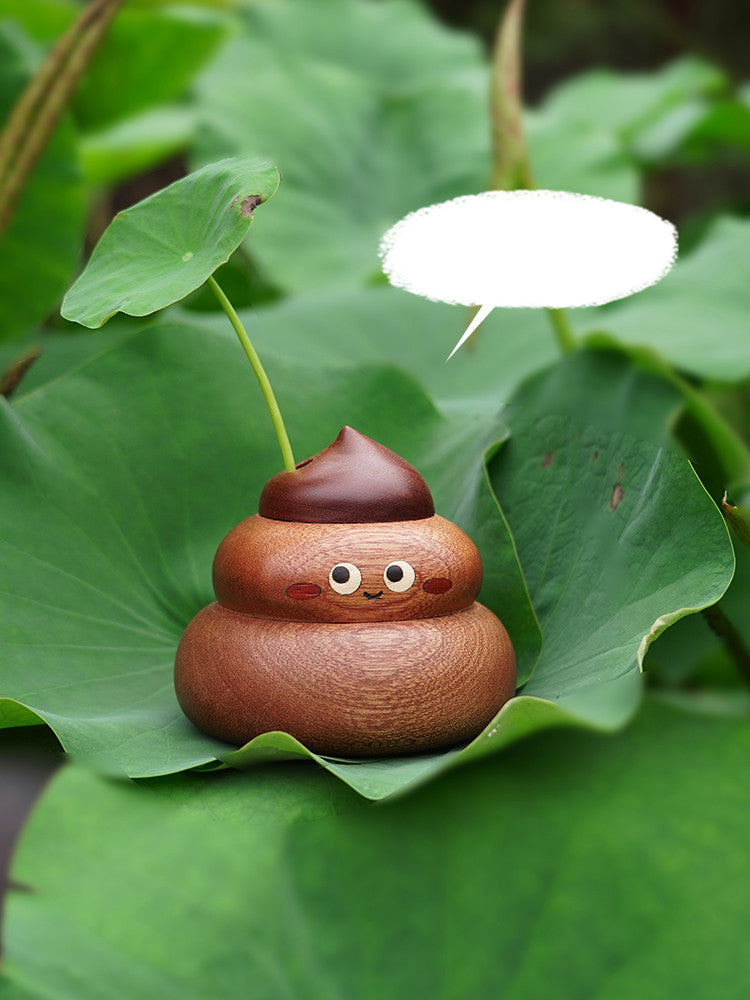 Quirky Wooden Poop Shaped Mini Vase: Fun and Unique Decor Accent