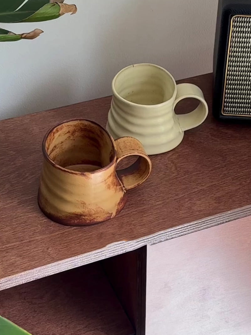 Retro-Inspired Irregular Ceramic Coffee Cup: Distinctive Style for Your Drinks