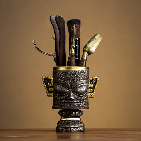 Retro-Style Abstract Character Pen Holder: Decorative And Practical Desk Organizer