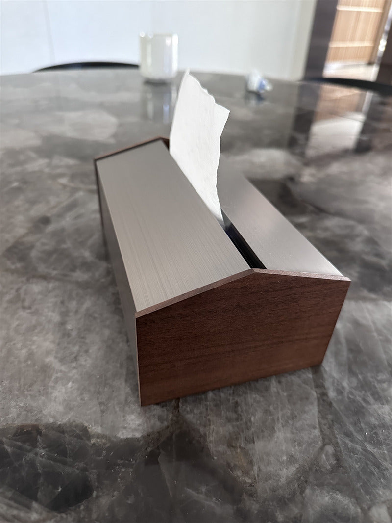 Simple Literary Style Metal Tissue Box, Office Decoration