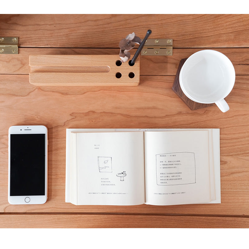 Simplicity Wooden Pen Holder With Mobile Phone Holder