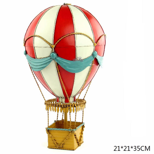 Vintage 19th century European hot air balloon iron model, bar pendant crafts, home decoration gifts